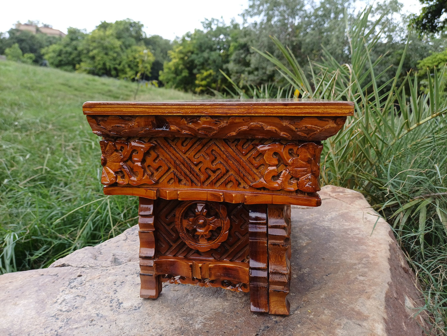 Small Size Heavenly Peacock Handcarved  Foldable Wooden Tibetan Buddhist Altar Table,Zen Meditation Altar,Wood Prayer table, Alter Table