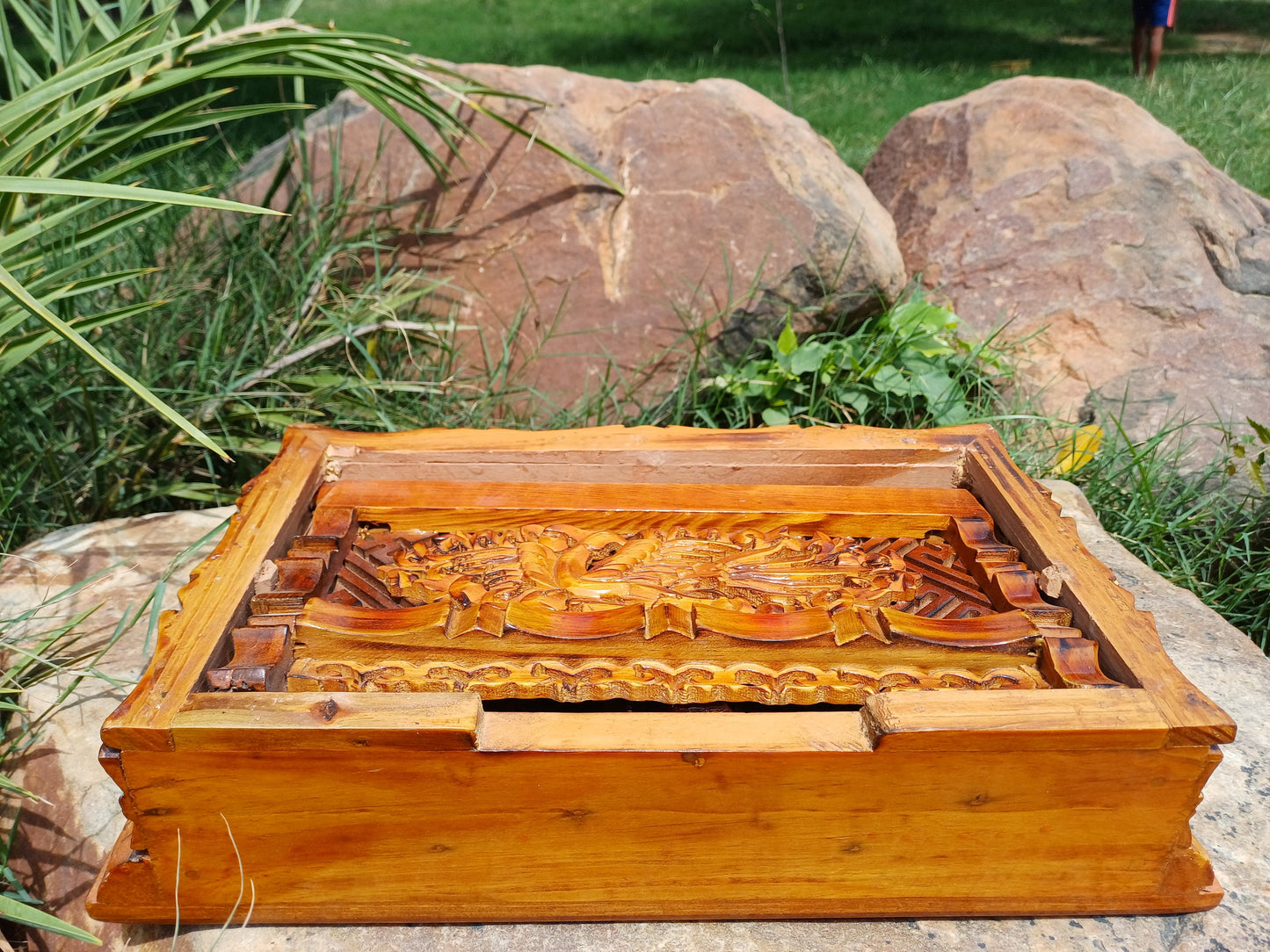 Small Handcarved Snow Lion Foldable Wooden Tibetan Buddhist Altar,Buddhist Prayer Table,Tibetan Meditation Altar,Traditional Tibetan Table