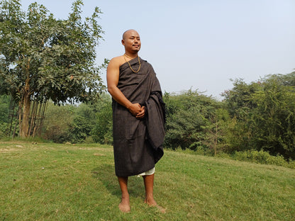 Extra-Large Yogi Handwoven Himalayan Sheep Wool Meditation Shawl,Himalayan Prayer Blanket,Himalayan Wool, Handmade Indian Yoga Prayer Wrap