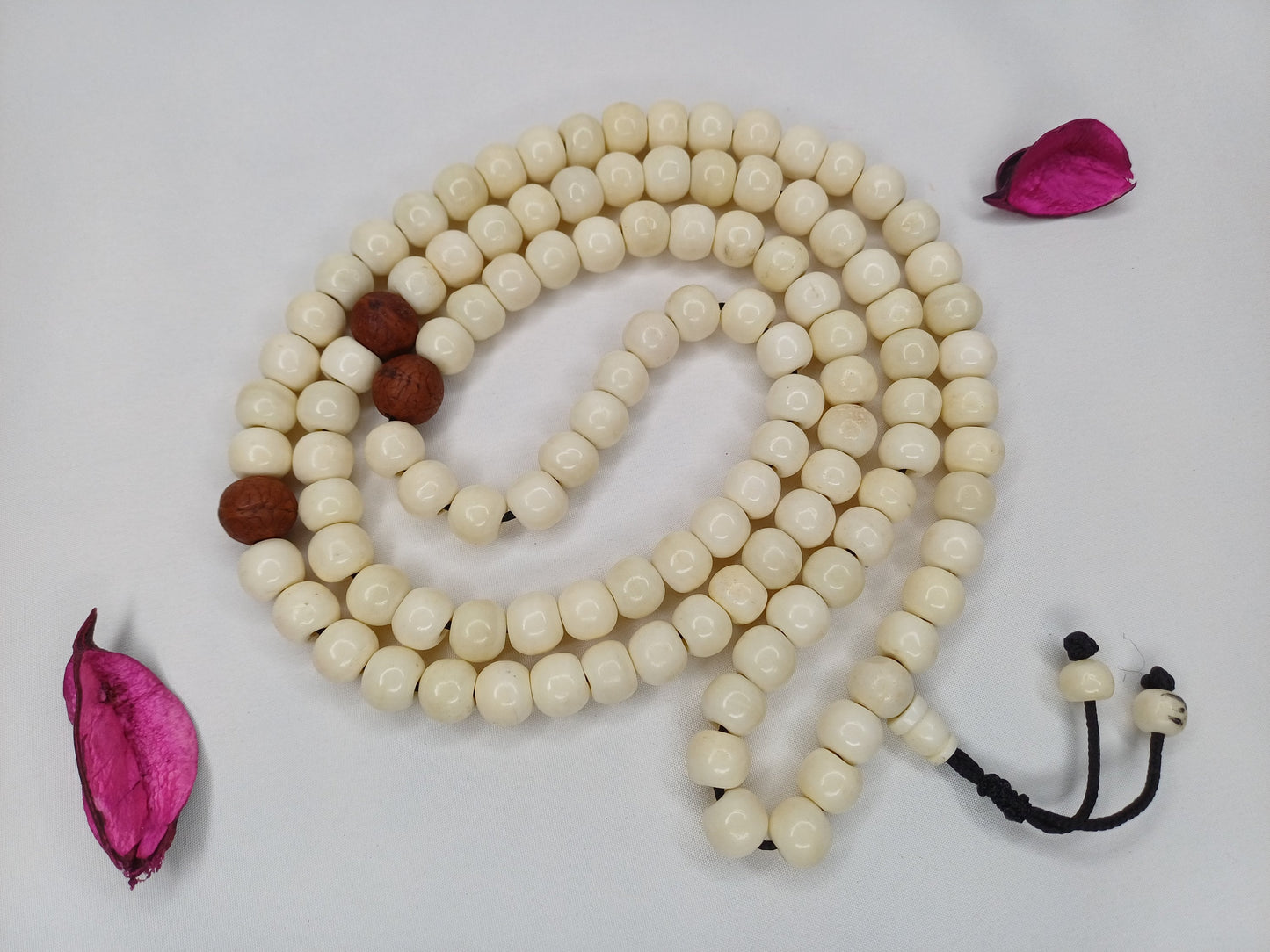108 Handcarved Bone and Bodhi Beads Meditation Mala,bone necklace,Ethnic Bone Jewellery,Tibetan Buddhist Prayer Bone Rosary