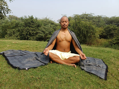 Extra Large Dark Grey Yogi Handwoven Himalayan Sheep Wool Meditation Shawl,Himalayan Prayer Blanket,Kullu Shawl,Handmade Ethnic Indian Shawl