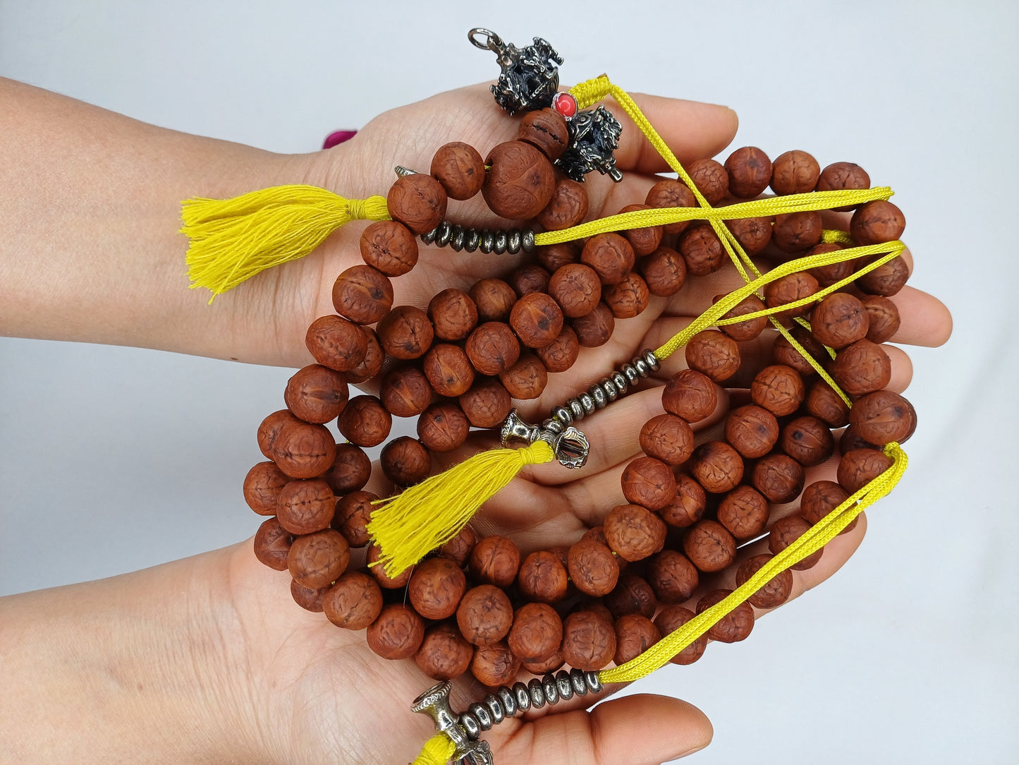 11-12mm  Old Phoenix One Eye Bodhi Seeds Mala With Yellow Counters,Buddhist beads,Tibetan Bodhi Beads,Prayer Mala,Nepali Bodhi Seed