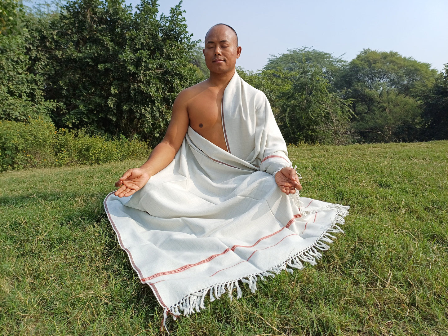 RUDRA Large Handwoven Offwhite Pure Himalayan Sheep Wool Meditation Shawl,Indian Prayer Blanket,Oversize Prayer Wrap,Ethnic Himalayan Wrap