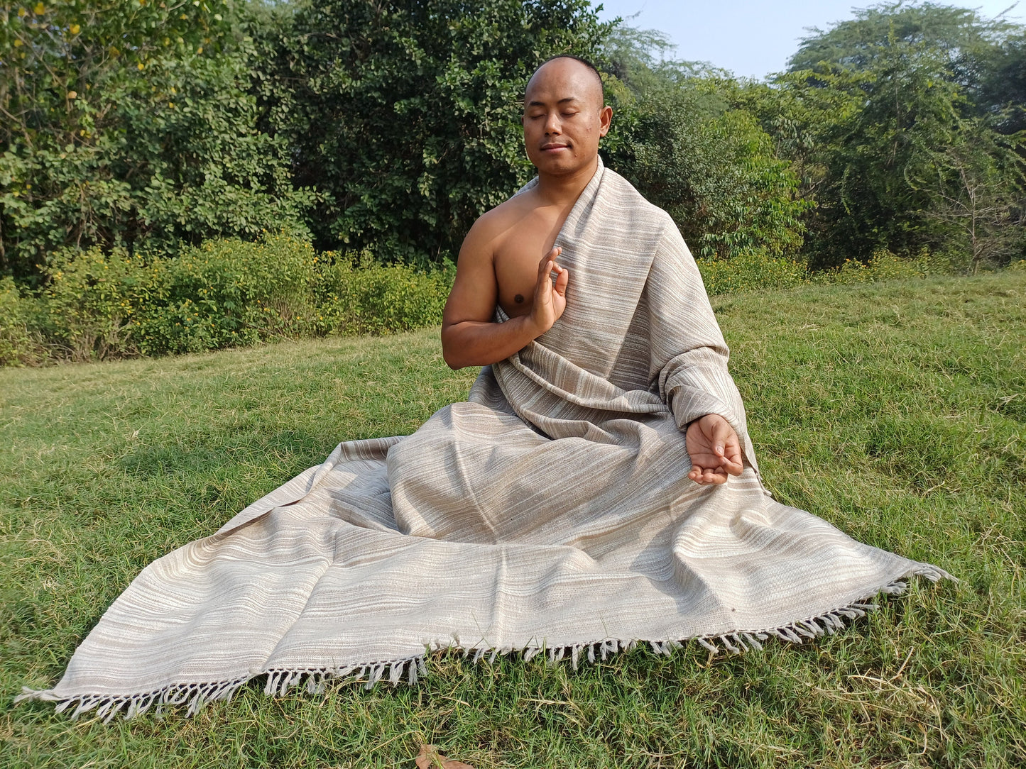 SWARG X-Large Thick Offwhite Handwoven Pure Himalayan Yak Wool Meditation Blanket,Oversized Indian Yak Wool Prayer Wrap,Tibetan Yak Blanket