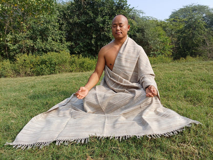 SWARG X-Large Thick Offwhite Handwoven Pure Himalayan Yak Wool Meditation Blanket,Oversized Indian Yak Wool Prayer Wrap,Tibetan Yak Blanket