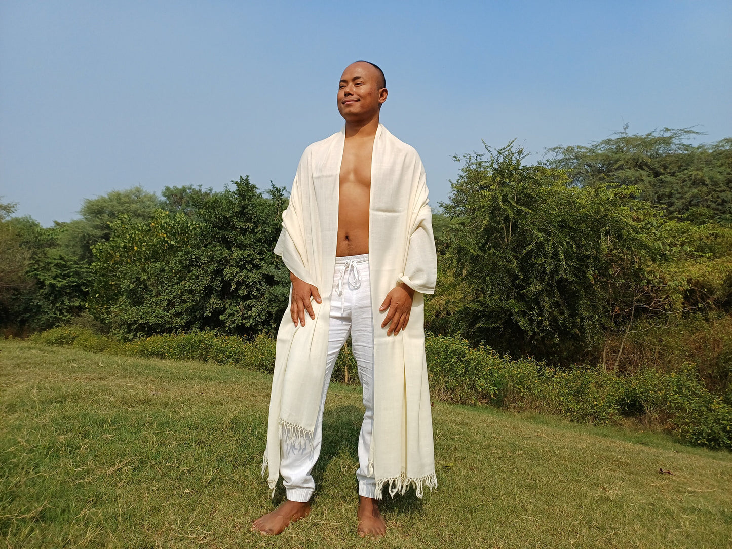 INDRA X-Large Handwoven Lightweight White Pure Himalayan Angora Wool Meditation Shawl,Himalayan Wool Prayer Blanket,Indian Yoga Prayer Wrap