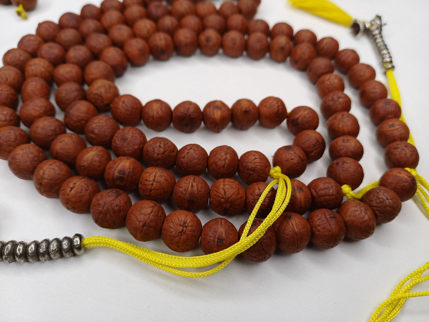 11-12mm  Old Phoenix One Eye Bodhi Seeds Mala With Yellow Counters,Buddhist beads,Tibetan Bodhi Beads,Prayer Mala,Nepali Bodhi Seed