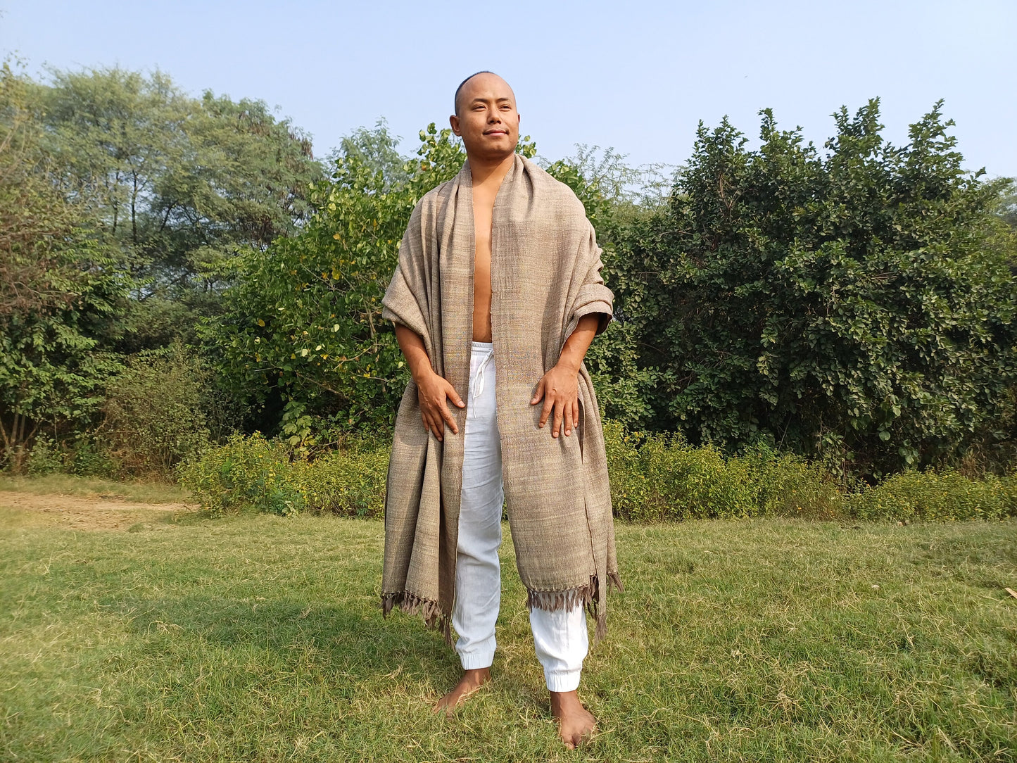 AADI X-Large Thick Brown Ethical Handwoven Pure Himalayan Yak Wool Meditation Blanket,Indian Yak Wool Prayer Wrap,Tibetan YakWool Prayer Zen