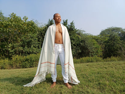 RUDRA Large Handwoven Offwhite Pure Himalayan Sheep Wool Meditation Shawl,Indian Prayer Blanket,Oversize Prayer Wrap,Ethnic Himalayan Wrap