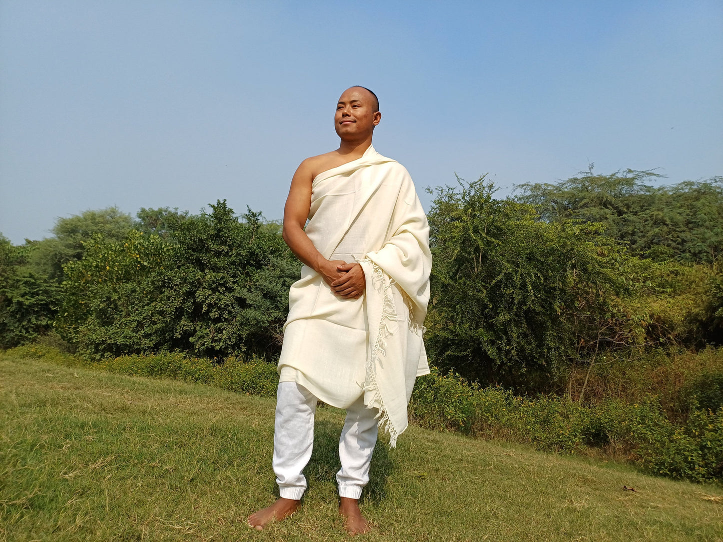 INDRA X-Large Handwoven Lightweight White Pure Himalayan Angora Wool Meditation Shawl,Himalayan Wool Prayer Blanket,Indian Yoga Prayer Wrap