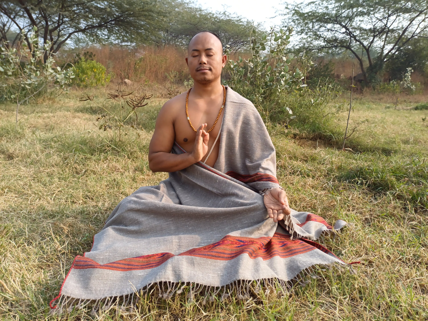 PUSHKAR Handwoven Pure Himalayan Yak Wool Prayer Shawl,Ethnic Indian Yak Wool Meditation Wrap,Tibetan Yak Wool Zen,Himalayan Yak Scarf