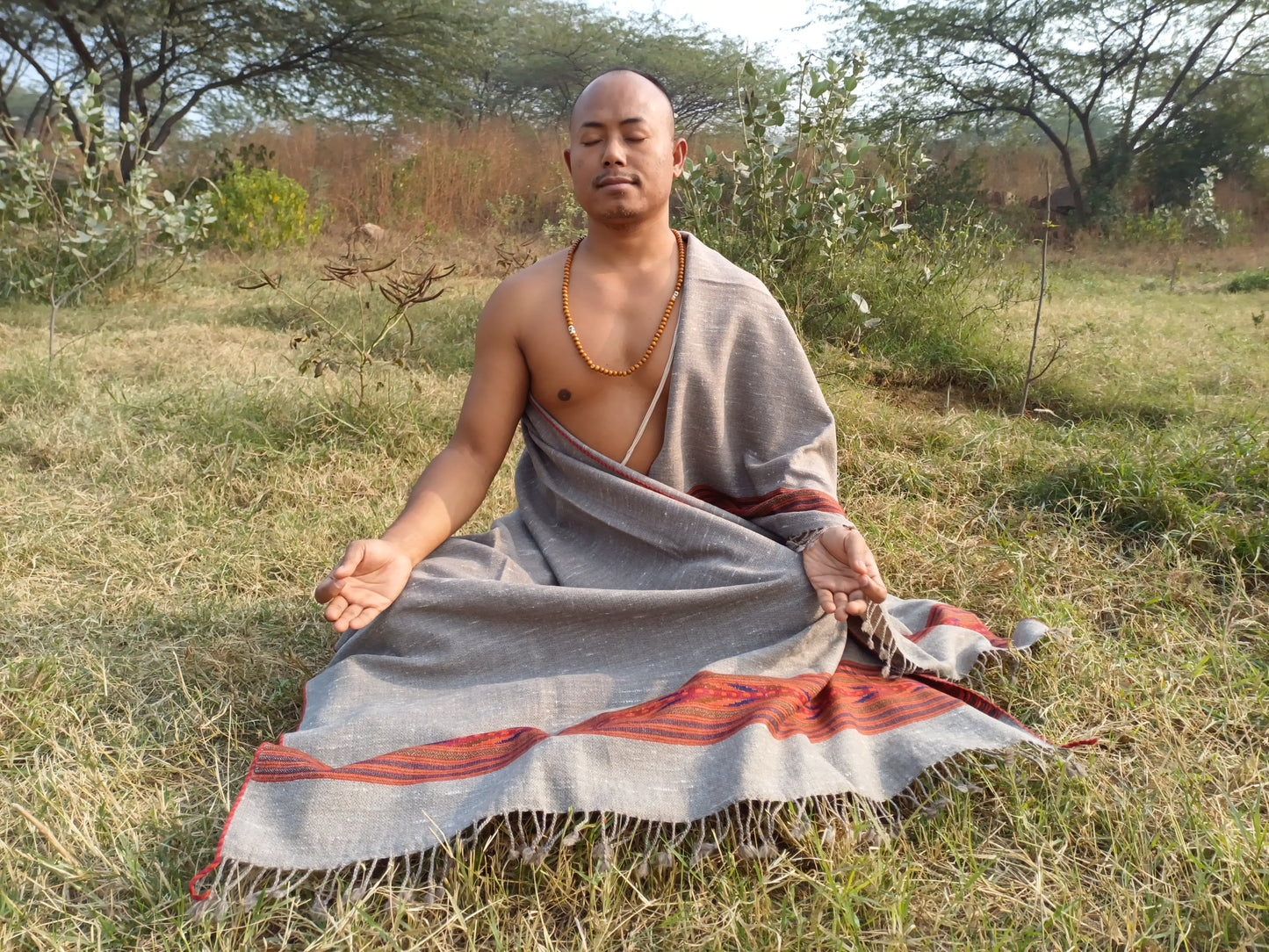 PUSHKAR Handwoven Pure Himalayan Yak Wool Prayer Shawl,Ethnic Indian Yak Wool Meditation Wrap,Tibetan Yak Wool Zen,Himalayan Yak Scarf