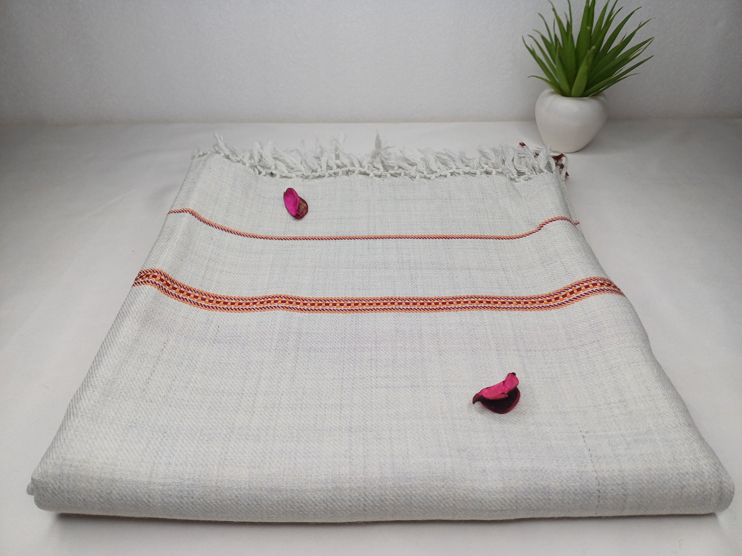 X-Large Grey Pure Himalayan Sheep Wool Prayer Blanket,Wool Meditation Shawl,Indian Ethnic Blanket,Himalayan Wool Prayer Wrap,Kullu Shawl