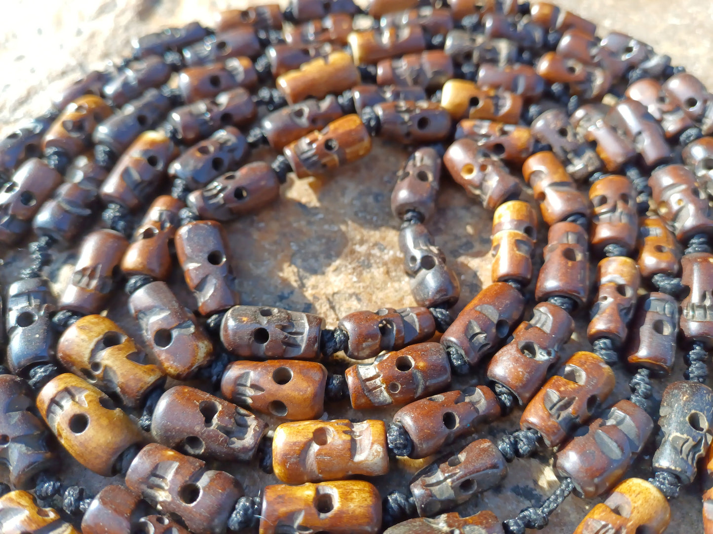 108 Handcarved Hand-Knotted Meditation Skull Bone Beads,Antique bone necklace,Ethnic Bone Jewellery,Tibetan Buddhist Prayer Skull Bone Mala
