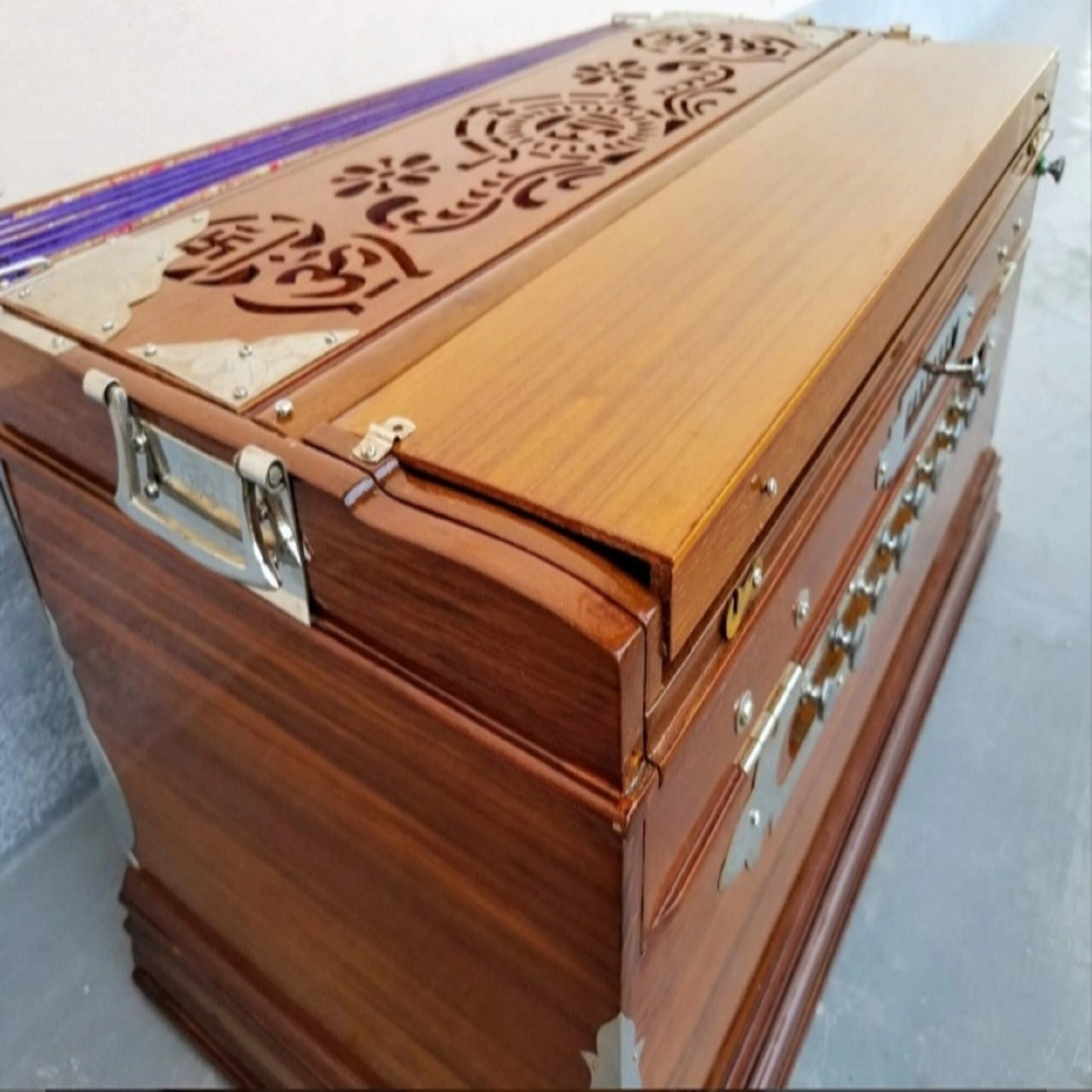 Scale Changer 3 Line 9 Scale Professional Teakwood Body Harinaam Harmonium,Daily Kirtan Spiritual Music