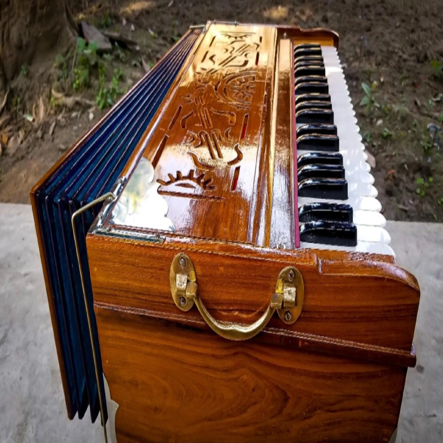 Professional Premium Scale Changer 3 Line 9 Scale Stopper 42 Keys 3.25 Octaves Coupler Teakwood Body Harmonium,Spiritual Kirtan Harmonium