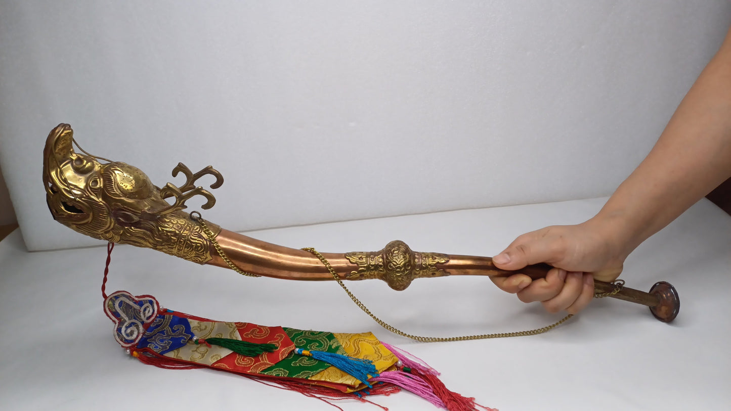 Vintage Rare Tibetan Buddhism Ritual Instrument Copper Trumpet,Sacred Buddhist Tibetan Figural Dragon Head Ceremonial Horn,Buddhist Artifact