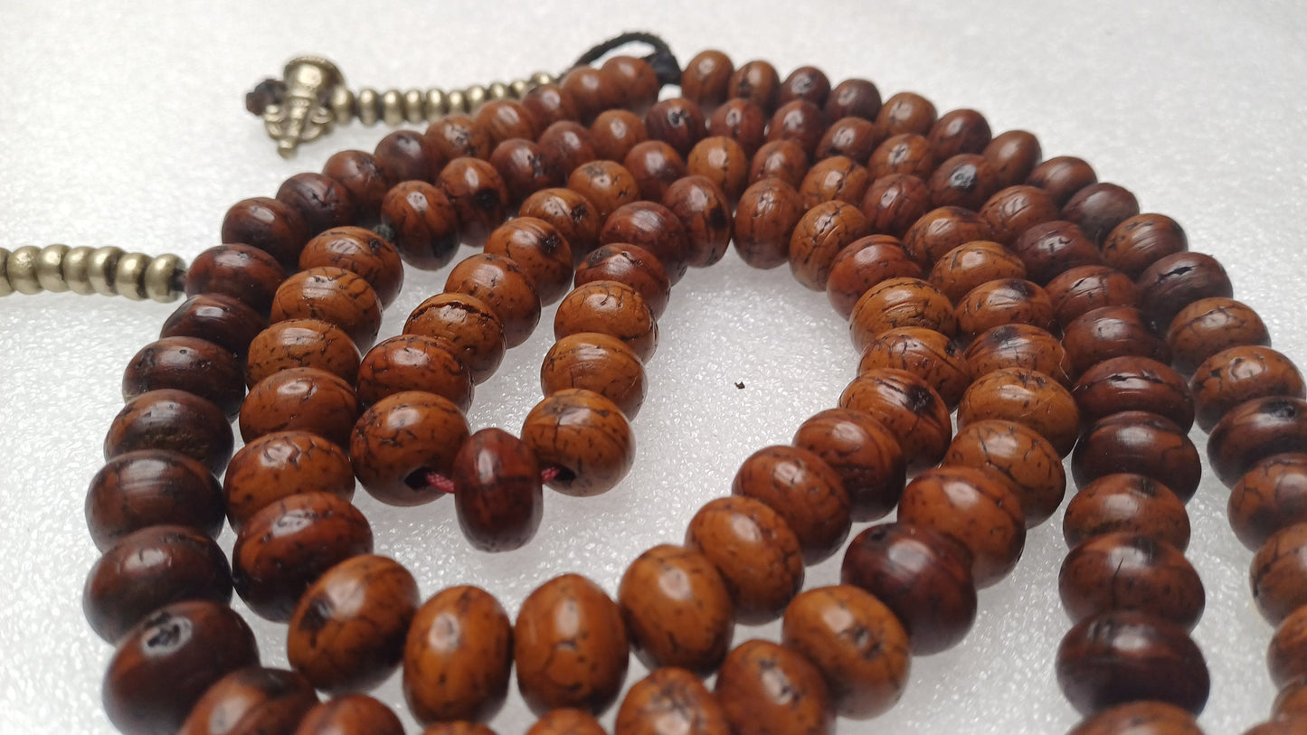 12mm 108 Genuine Antique Darked Phoenix One Eye Bodhi Seeds Mala,Antique Buddhist Prayer Mala,Tibetan Bodhi Beads,Nepali Bodhi Japa Rosary