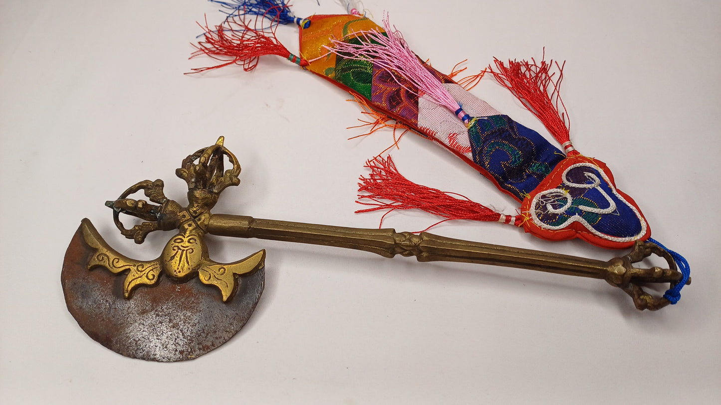 Antique Rare Authentic Handmade  Tibetan Buddhist Ritual Brass Prashu Vajra Dorje Axe,Sacred Tibetan Tantric  Ceremonial  Weapon Blade