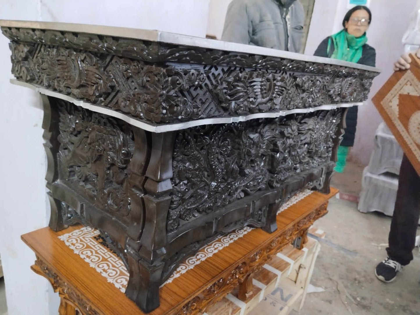 Dragon Handcarved Foldable Wooden Tibetan Buddhist Altar Tabl,Tibetan Alter Table,Buddhist Meditation Table,