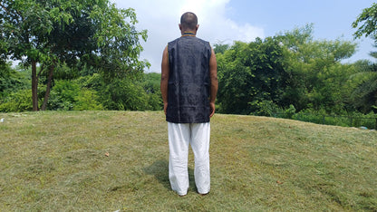 Sleeveless Traditional Tibetan Brocade Silk Buddhist Prayer Yogi Shirt,Ethnic Tibetan Meditation Shirt,Tibetan Buddhist Tantrik Prayer Shirt