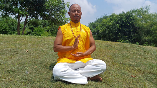 Sleeveless Traditional Tibetan Brocade Silk Buddhist Prayer Yogi Shirt,Ethnic Tibetan Meditation Shirt,Tibetan Buddhist Tantrik Prayer Shirt