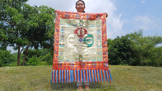 Handmade Multi-Color Tibetan Buddhist Ashtamangala Vajra Dorje Silk Brocade Altar/Shrine Table Cloth,Double Dorje Zen Buddhist Home Decore