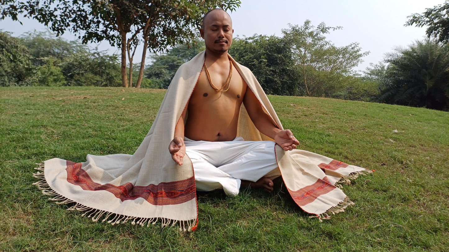 HARA Handwoven Beige Unisex Pure Himalayan Yak Wool Prayer Shawl,Yak Wool Meditation Wrap,Ethnic Indian Yak Wool Scarf,Himalayan Yak Prayer