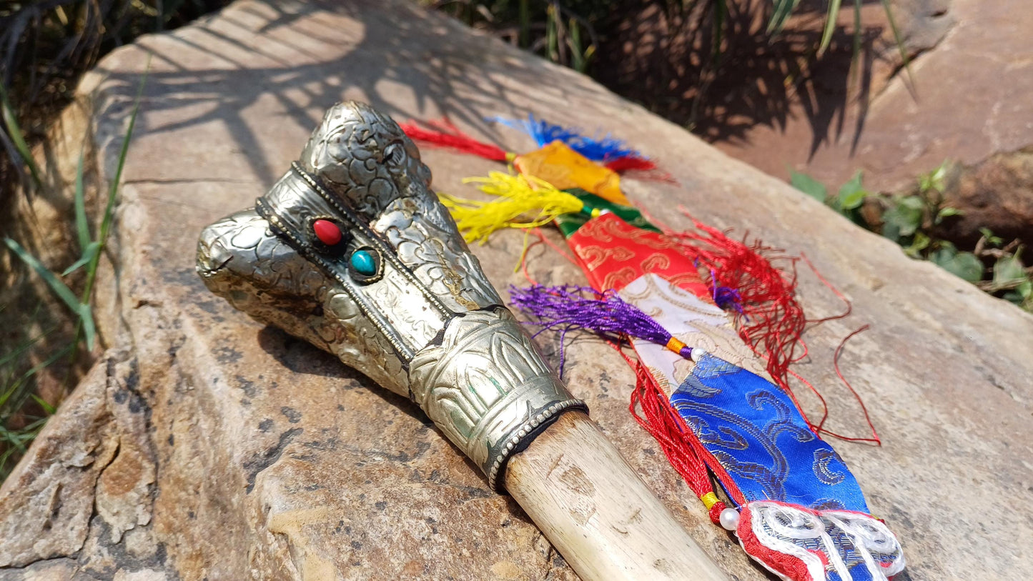Vintage Bone Double Mahakala Hand Carved Silver Inlay Kangling Tibetan Ritual Trumpet,Used Traditional Tantrik Trumpet,Shaman  Buddhism Tool