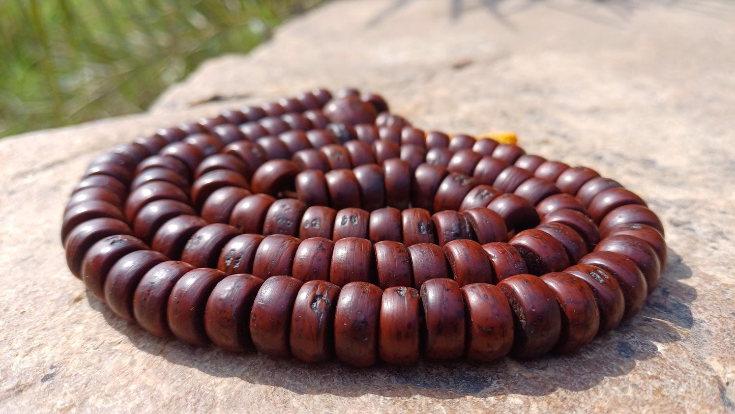 108 Bevel Cut Shape Aged Naturally Dark One Eye Bodhi Seeds Mala,Tibetan Buddhist Bodhi Beads,11 mm Phoenix Eye Nepali Bodhi Prayer Rosary