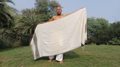 SRI HARI Handwoven White Pure Himalayan Yak Wool Prayer Shawl,Ethnic Yak Wool Meditation Scarf,Tibetan Yak Wool Stole,Himalayan Yak Wrap/Zen