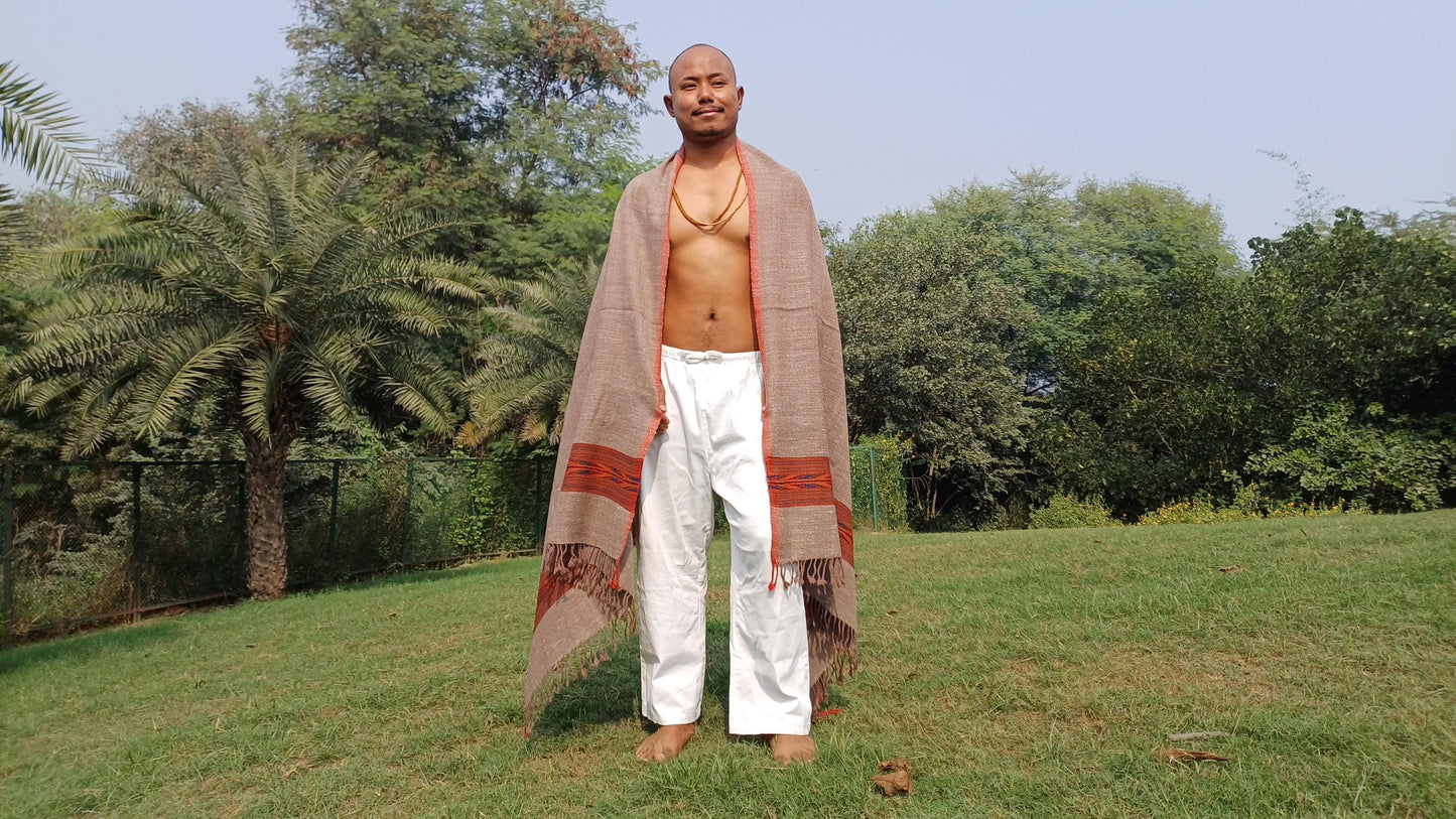 SHAMBHU Handwoven Brown Pure Himalayan Yak Wool Prayer Shawl,Yak Wool Meditation Scarf,Tibetan Yak Wool Wrap,Ethnic Himalayan Yak Prayer Zen
