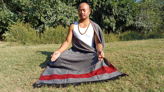 BHOLENATH Handwoven Dark Grey Pure Himalayan Yak Wool Prayer Shawl,Yak Wool Meditation Shawl,Ethnic Indian Yak Wool Scarf,Himalayan Yak Wrap