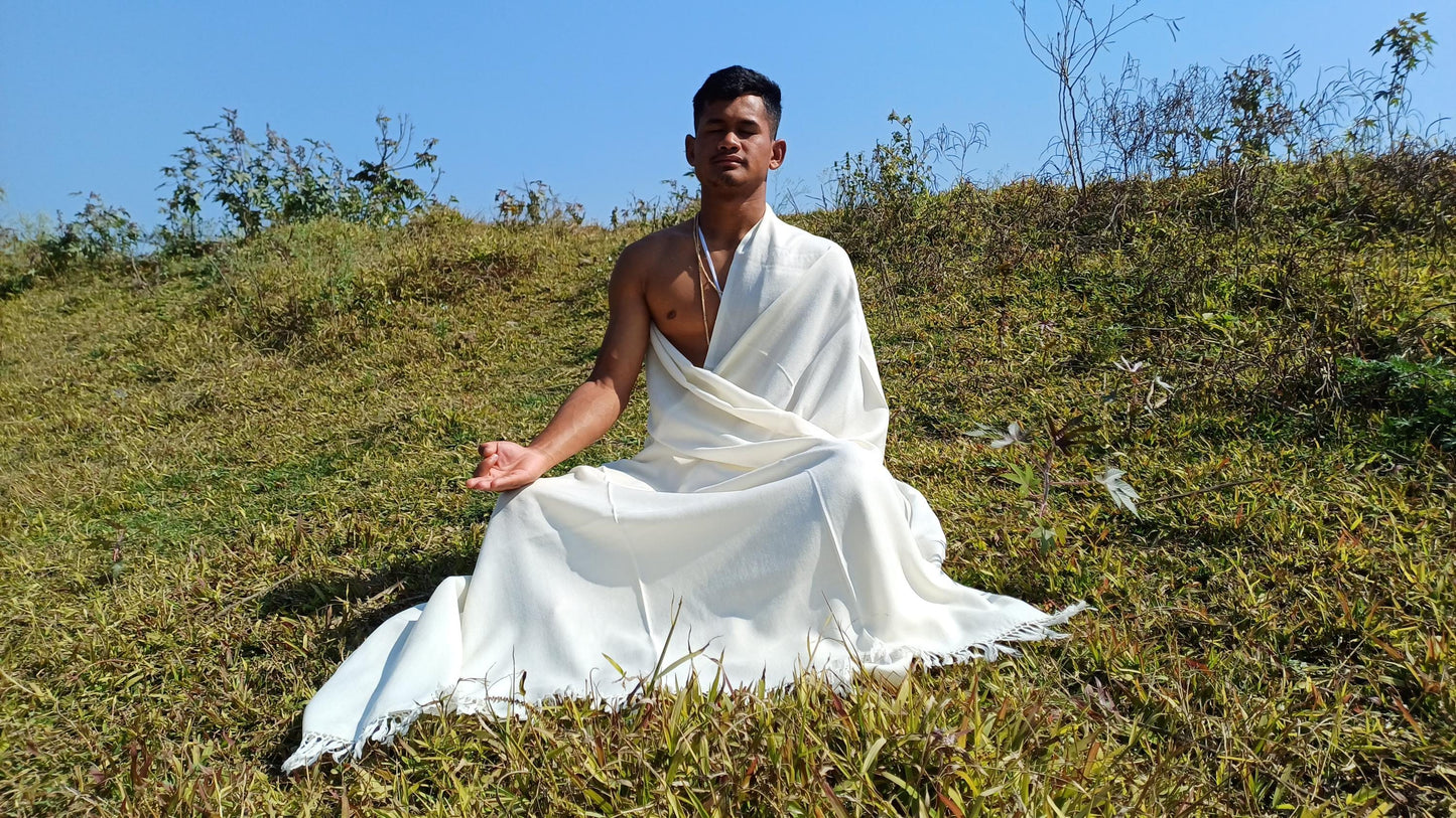 DEVA Large Handwoven White Pure Himalayan Sheep Wool Meditation Shawl,Indian Prayer Blanket,Himalayan Prayer Wrap,HimalayanWool Trantrik Zen