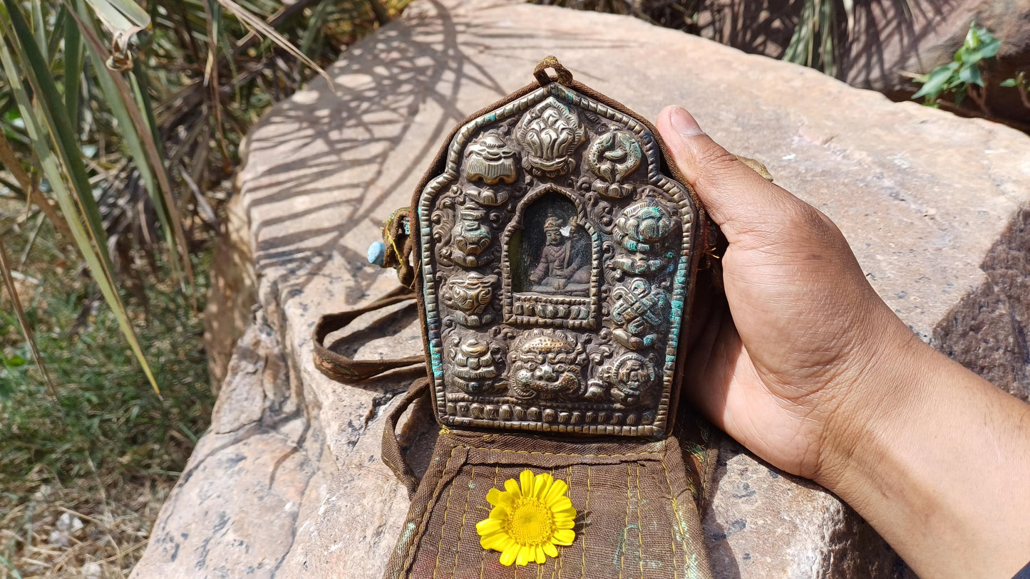 Antique PADMASAMBHAVA Tibetan Ghau Shrine,Pocket Tibetan Buddhist Altar,VintagePortable Travel Tibetan Repousse,CopperSilver Ghau Prayer Box