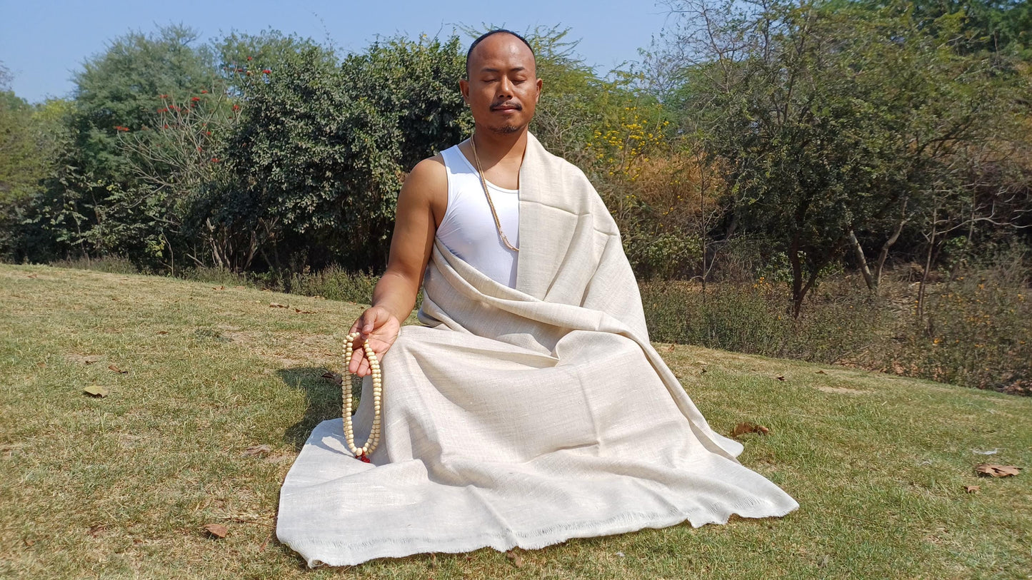 Handwoven Offwhite  Ethical Yak Wool Meditation Shawl,Himalayan Yak Wool Prayer Wrap,Ethnic Indian Wrap,Yak Wool Scarf,Yak Prayer Blanket