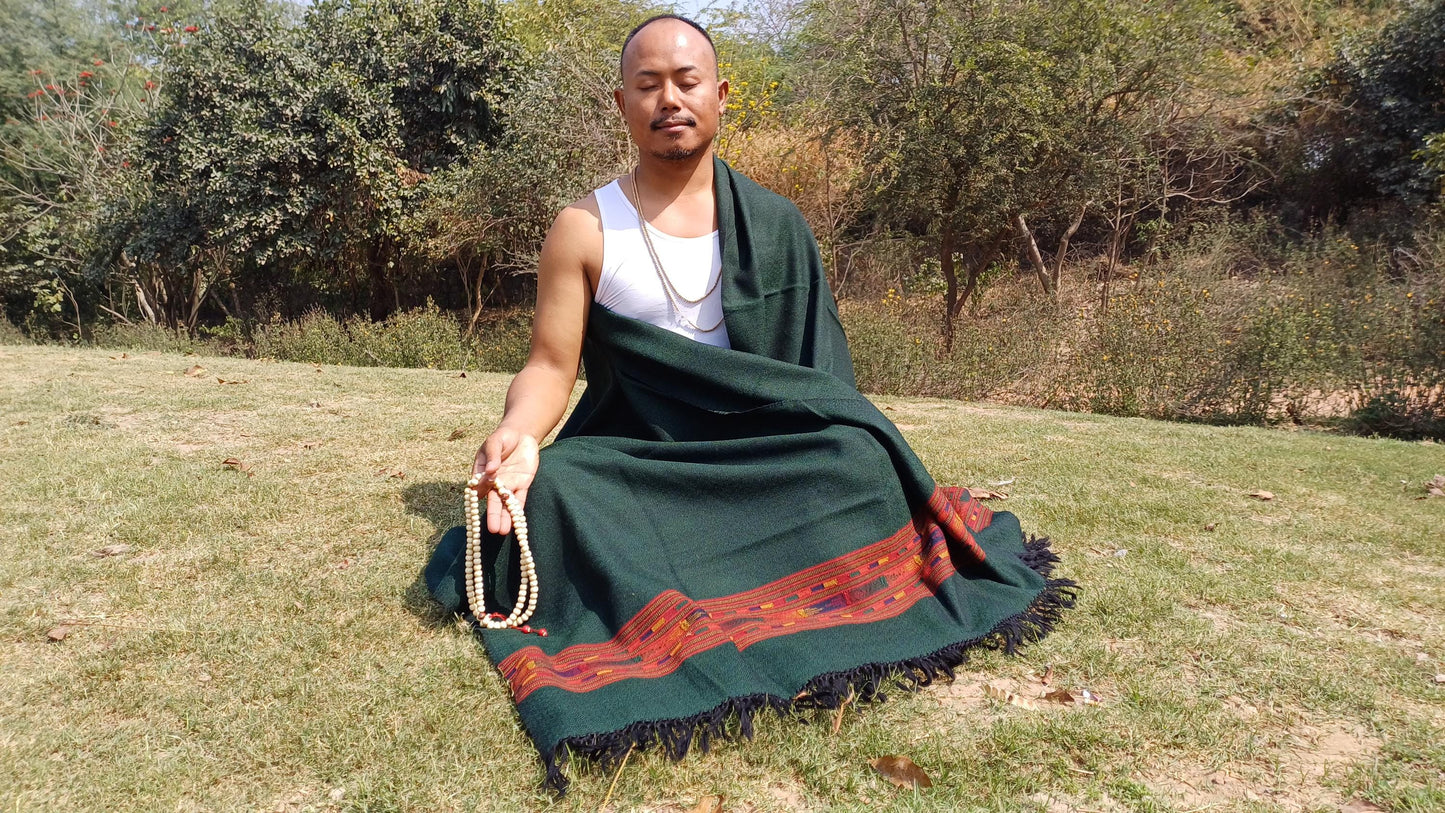 Handwoven Forest Green Pure Himalayan Sheep Wool Meditation Shawl,Himalayan Prayer Blanket,Kullu Shawl,Ethnic Indian Shawl,Wool Prayer Wrap