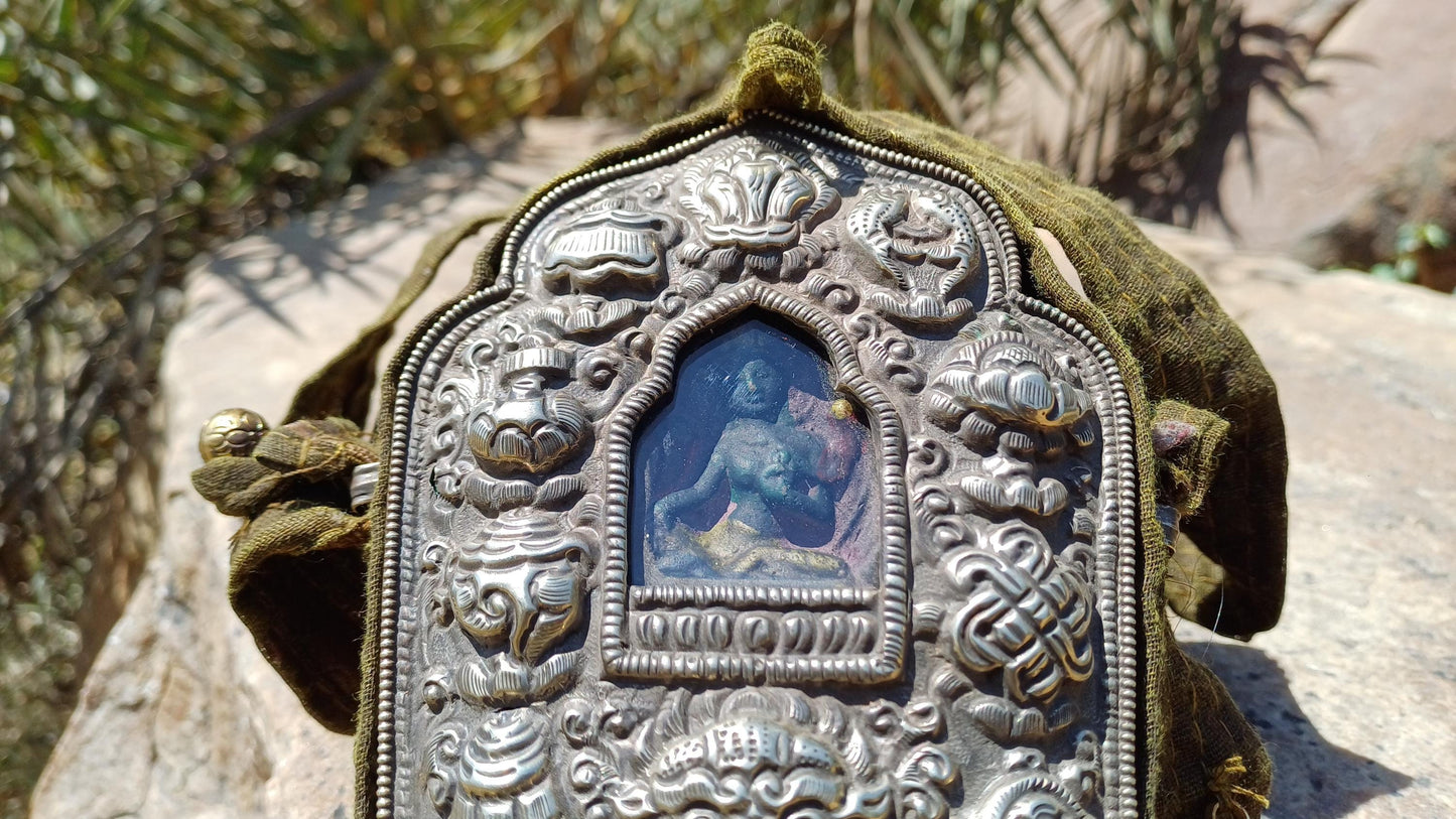 Antique PADMASAMBHAVA Tibetan Ghau Shrine,Pocket Tibetan Buddhist Altar,VintagePortable Travel Tibetan Repousse,CopperSilver Ghau Prayer Box
