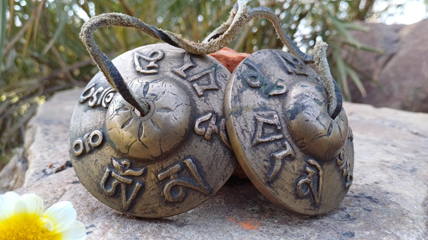 Vintage Rare Authentic Tibetan Mantra Om Mani Carved Tibetan Tingsha Bells,Handmade Tibetan Buddhist Ritual Cymbal,Yoga Sound Healing Tool