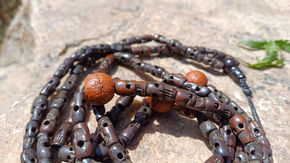 108 Handcarved Skull Bone Beads and Bodhi Meditation Mala,Ethnic Bone Necklace/Jewellery,Tibetan Buddhist Prayer Skull Bone Prayer Rosary