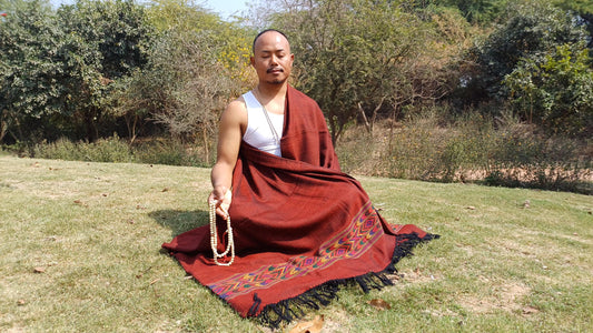 Handwoven Burgundy Pure Himalayan Sheep Wool Meditation Shawl,Himalayan Prayer Blanket,Himalayan Wool,Kullu Shawl,Handmade Indian Shawl,
