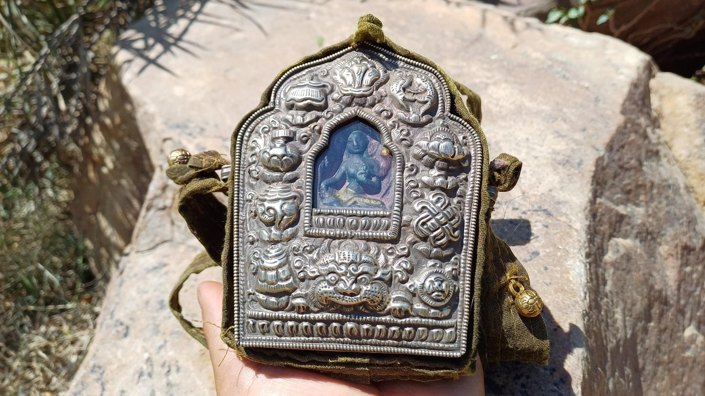 Antique PADMASAMBHAVA Tibetan Ghau Shrine,Pocket Tibetan Buddhist Altar,VintagePortable Travel Tibetan Repousse,CopperSilver Ghau Prayer Box