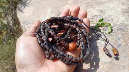 108 Handcarved Skull Bone Beads and Bodhi Meditation Mala,Ethnic Bone Necklace/Jewellery,Tibetan Buddhist Prayer Skull Bone Prayer Rosary