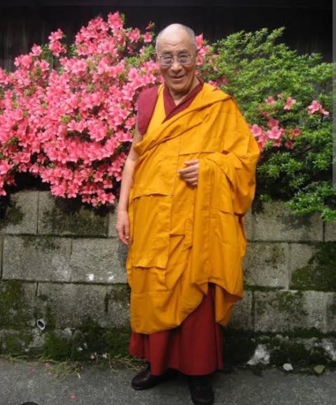 Dalai Lama Yellow Saffron Tibetan Prayer Wrap/ Cape/Cloak,Tibetan Monk Chogu Shawl,