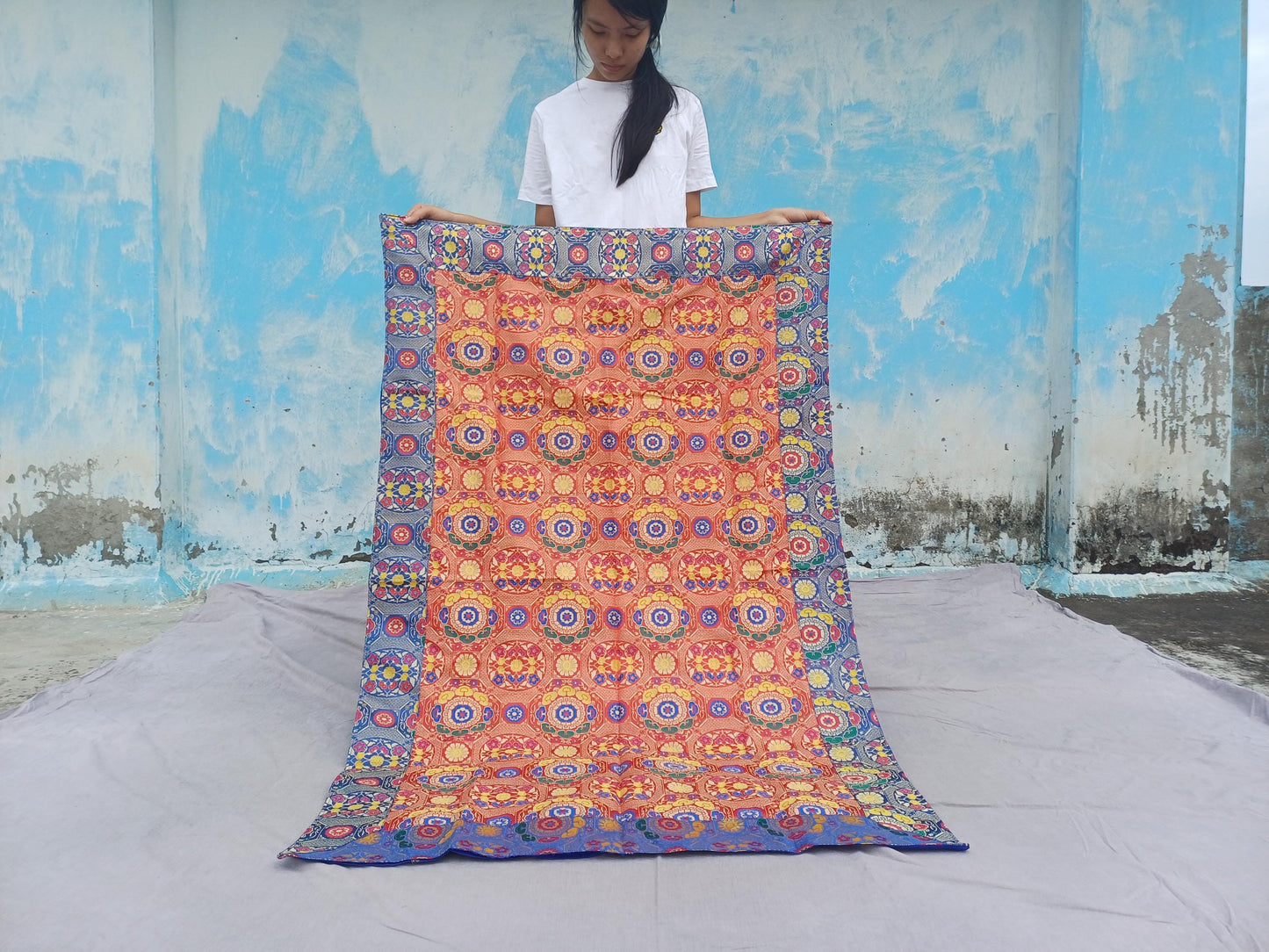 Handmade Multi-Color Tibetan Buddhist Ashtamangala Budha Silk Brocade Tibetan Altar/Shrine Table Cloth,Zen Buddhist Tibetan Table Runner