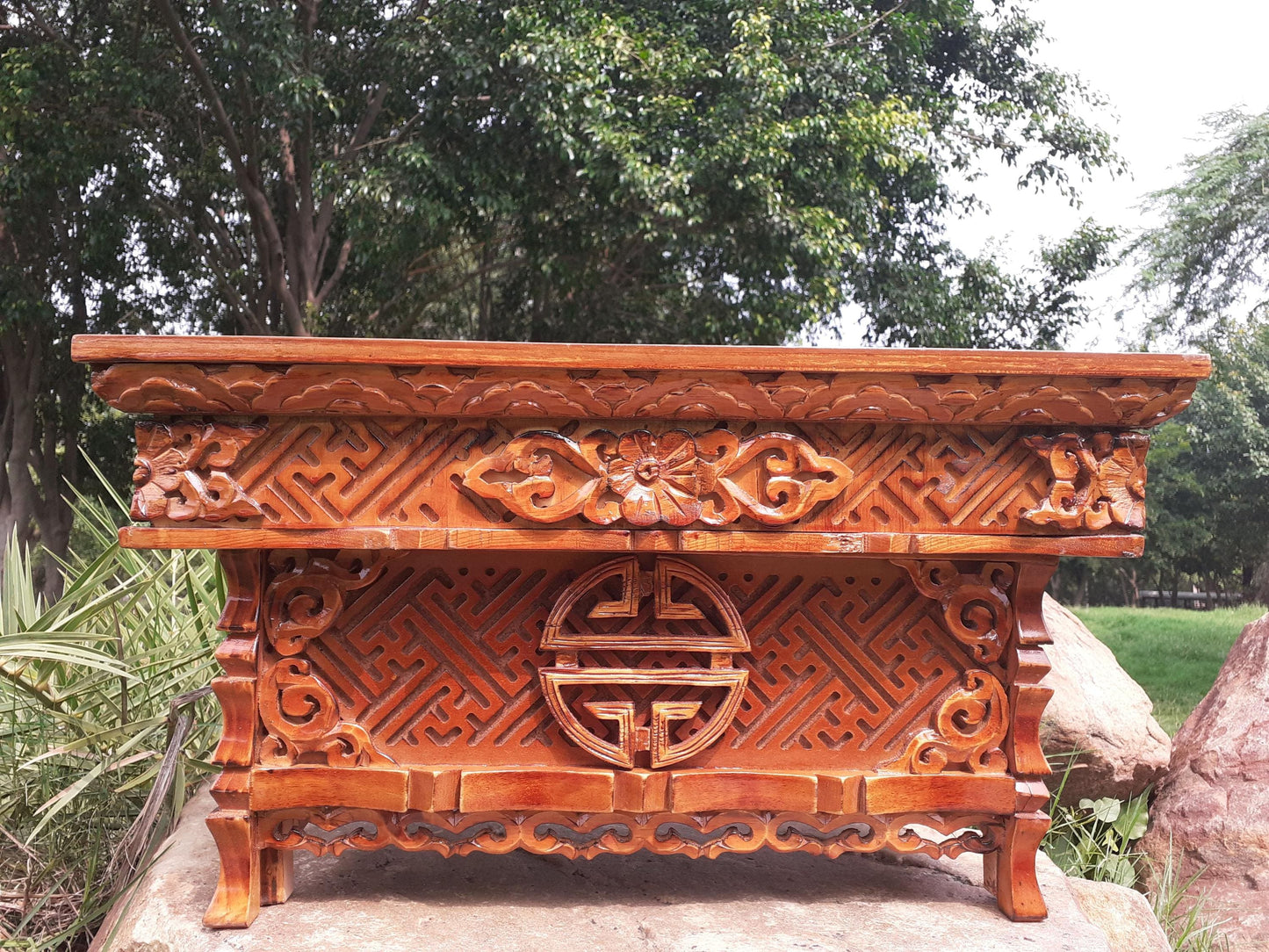 Medium Size Buddhist Auspicious Symbols Handcarved Foldable Wooden Tibetan Buddhist Altar,Zen Meditation Altar,Prayer Table,Wood Alter Table