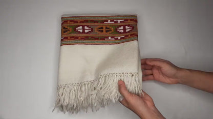 Handwoven White Pure Himalayan Sheep Wool Meditation Shawl,Himalayan Prayer Blanket,Kullu Shawl,Ethnic Indian Shawl,Wool Prayer Wrap